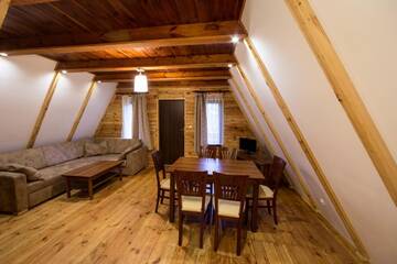 Фото номера Шале с двумя спальнями Отель Rytebłota Resort &amp; Spa г. Zbiczno 5